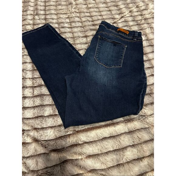 Women’s Royalty For Me Classic Blue Denim Jeans Size 16W - Picture 1 of 5